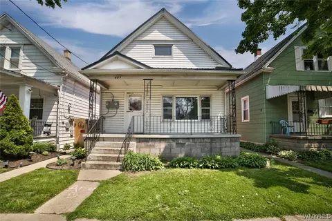 409 Willett St, Buffalo, NY 14206