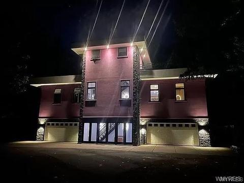 6664 Lake Shore Rd, Evans, NY 14047