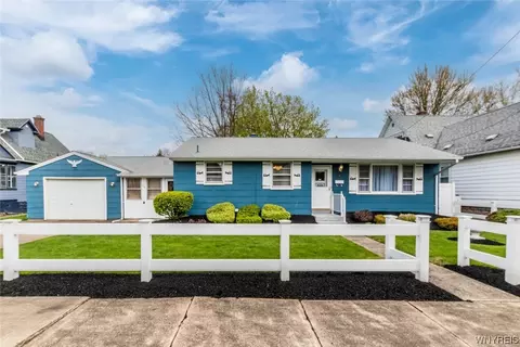 10 1st Ave, North Tonawanda, NY 14120