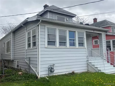 31 Amsterdam Ave, Buffalo, NY 14215
