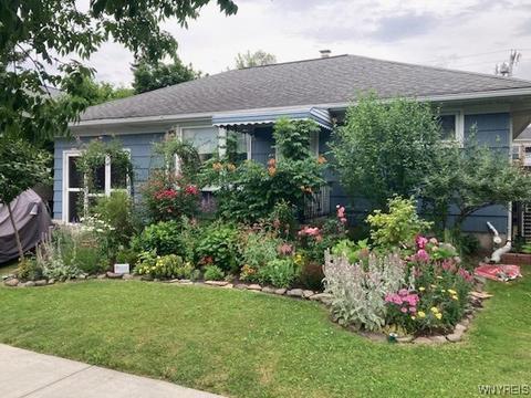 221 E Hazeltine Ave, Buffalo, NY 14217