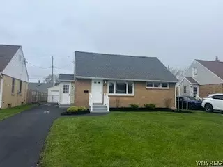 254 N Willowlawn Pkwy, Cheektowaga, NY 14206