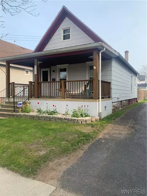 157 Keil St, North Tonawanda, NY 14120