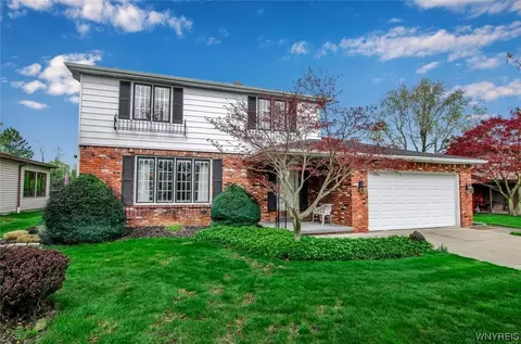 24 Rowley Holw, Cheektowaga, NY 14227
