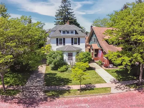 54 Niagara Falls Blvd, Buffalo, NY 14214