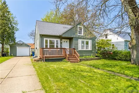 480 Windermere Blvd, Amherst, NY 14226