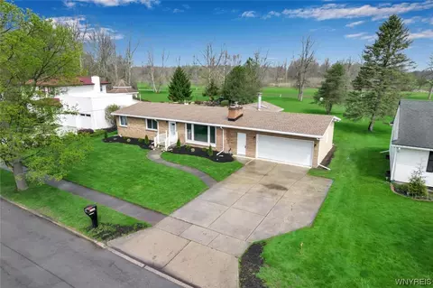 1162 E Robinson Rd, North Tonawanda, NY 14120
