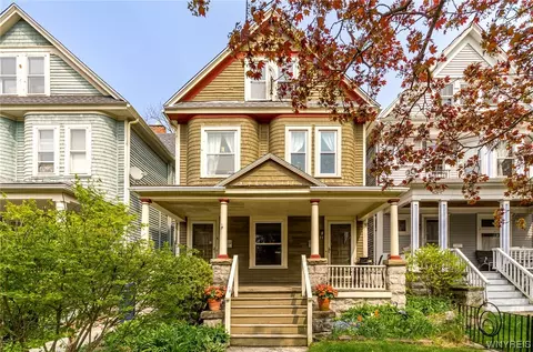 39 Greenfield St, Buffalo, NY 14214