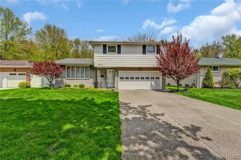 59 Burgundy, Amherst, NY 14228