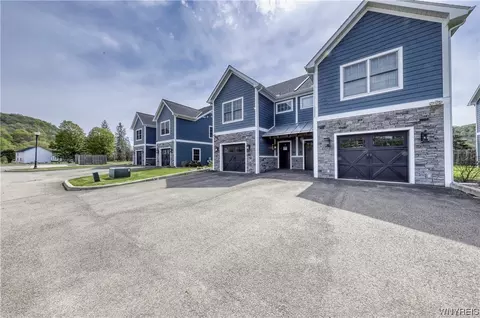18 Glen Burn, Ellicottville, NY 14731