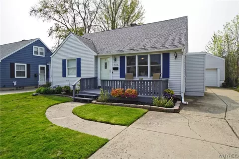 1598 Parker Blvd, Tonawanda, NY 14150