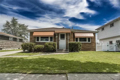 50 Lloyd Dr, Cheektowaga, NY 14225
