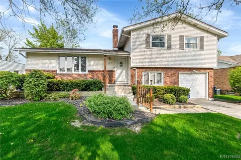 145 Donna Lea Blvd, Amherst, NY 14221