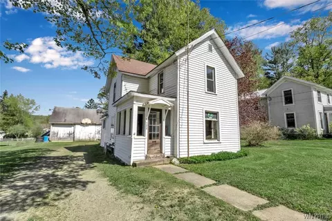 206 4th St, Little Valley, NY 14755