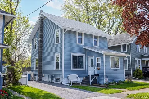 15 S Lyon St, Batavia, NY 14020
