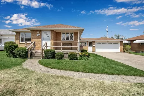32 Abeles Ave, Cheektowaga, NY 14225