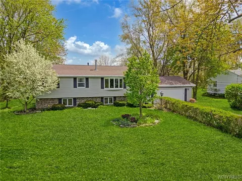 2253 Town Line Rd, Alden, NY 14004