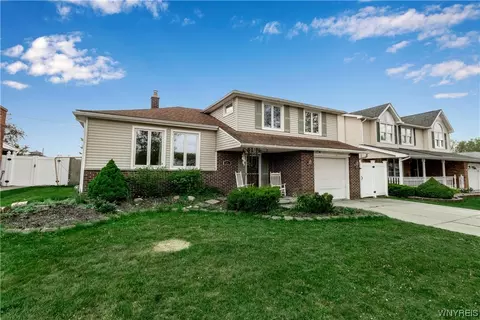 35 S Prince Dr, Depew, NY 14043