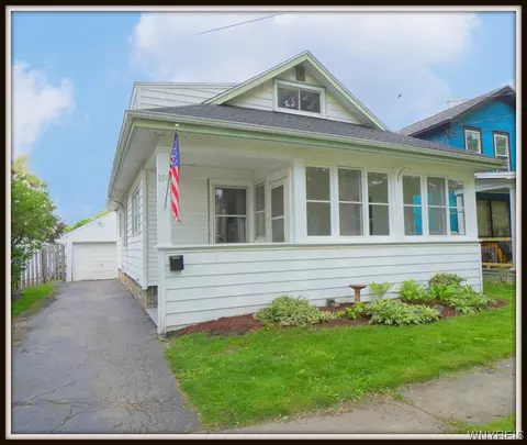 158 John St, Lockport, NY 14094