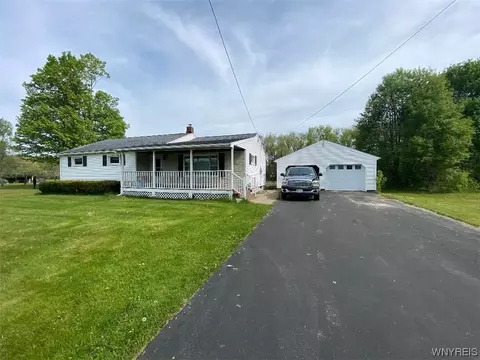 4028 S Nine Mile Rd, Allegany, NY 14706