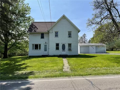 4774 Parker Rd, Hamburg, NY 14075