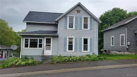 204 N Main St, Silver Springs, NY 14550