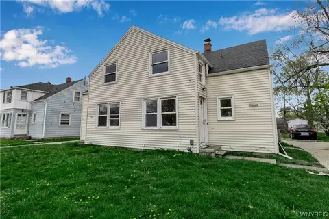 782 Highland Ave, Tonawanda, NY 14223
