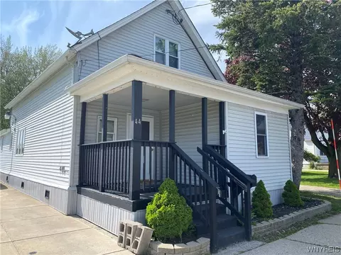 44 Frederick St, Cheektowaga, NY 14227