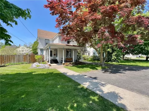 2654 Main St, Newfane, NY 14108