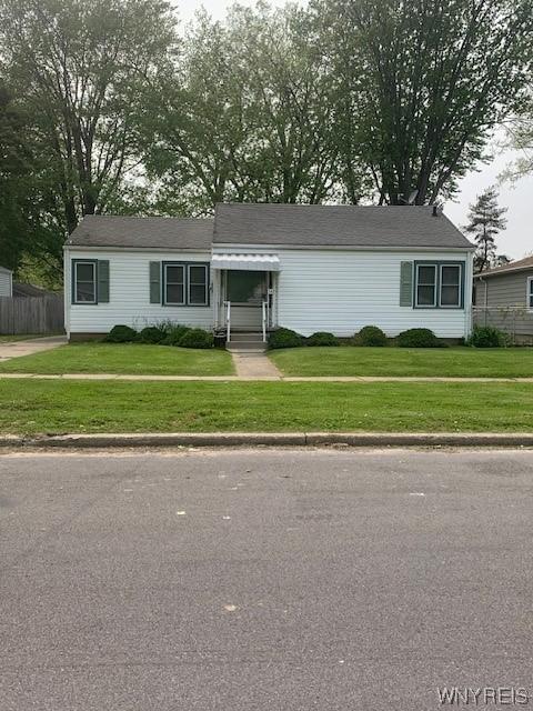 142 Roncroff Dr, North Tonawanda, NY 14120