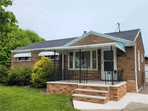 301 Shanley St, Cheektowaga, NY 14206