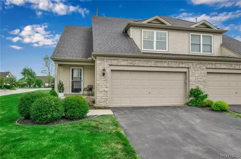 1 Cumberland St, Lancaster, NY 14086