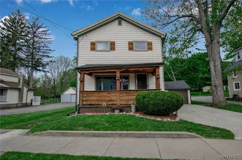 40 Alleghany Rd, Pembroke, NY 14036