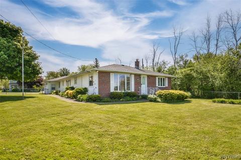 3265 W River Rd, Grand Island, NY 14072