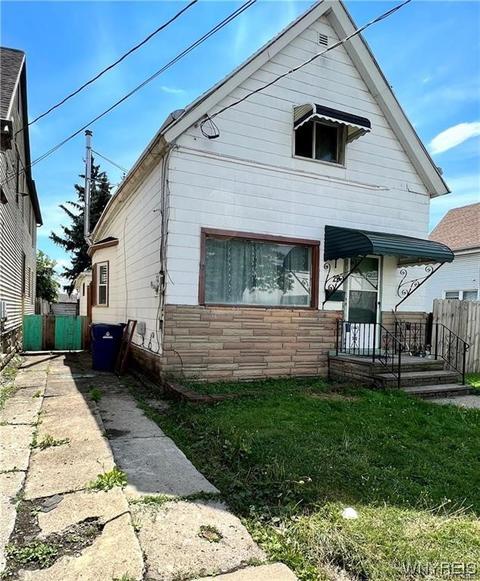 29 Stanley St, Buffalo, NY 14206