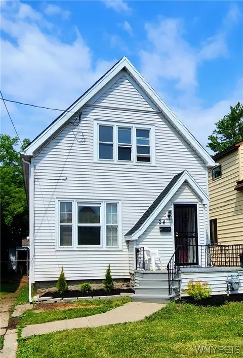24 Briscoe Ave, Buffalo, NY 14211