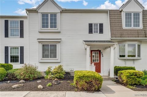 690 Sattle Dr #LOWR, Youngstown, NY 14174