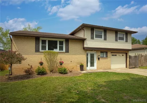 294 Argus Dr, Depew, NY 14043
