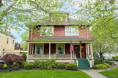25 Ross St, Batavia, NY 14020