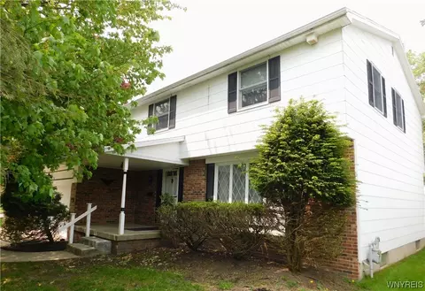 164 Seabrook Dr, Amherst, NY 14221