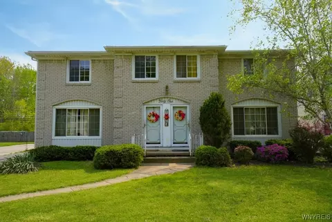 41 Pheasant Run Rd, Amherst, NY 14228