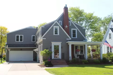 20 Laurel Dr, Attica, NY 14011