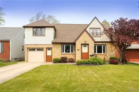 234 Paramount Pkwy, Buffalo, NY 14223
