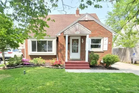 418 81st St, Niagara Falls, NY 14304