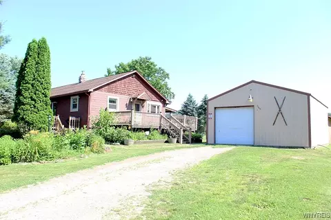 5560 Martin Rd, Great Valley, NY 14741