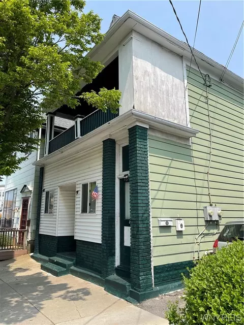 131 Military Rd, Buffalo, NY 14207
