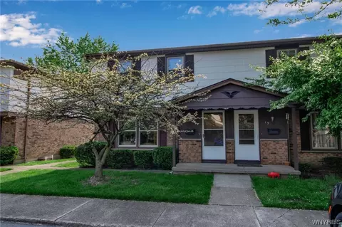 15 Villa Park #LEFT, Cheektowaga, NY 14227