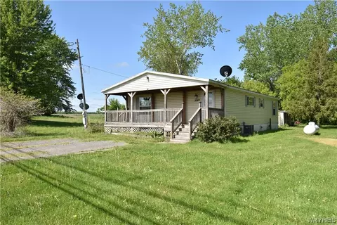 1640 Oak Orchard Rd, Carlton, NY 14411