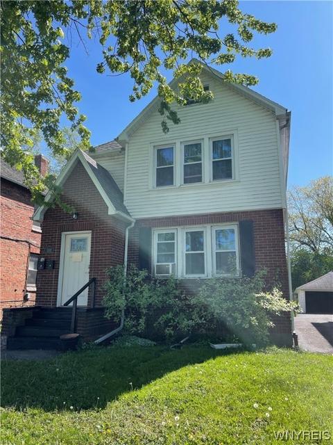 588 Englewood Ave, Buffalo, NY 14223