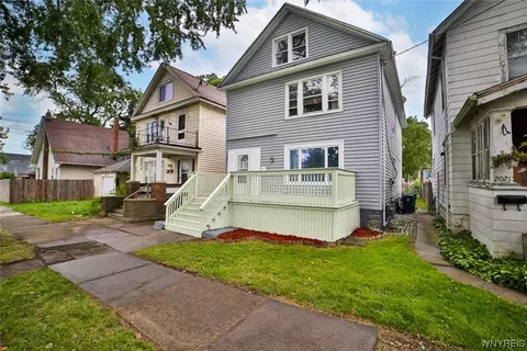 2023 Woodlawn Ave, Niagara Falls, NY 14301